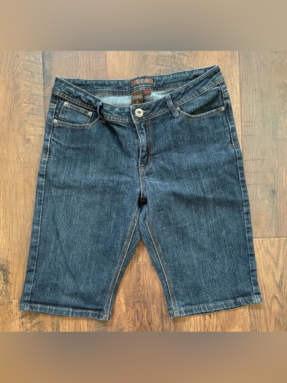 YUVA denim shorts, size 10